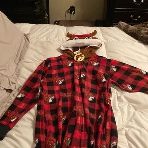 Bucees onesie
